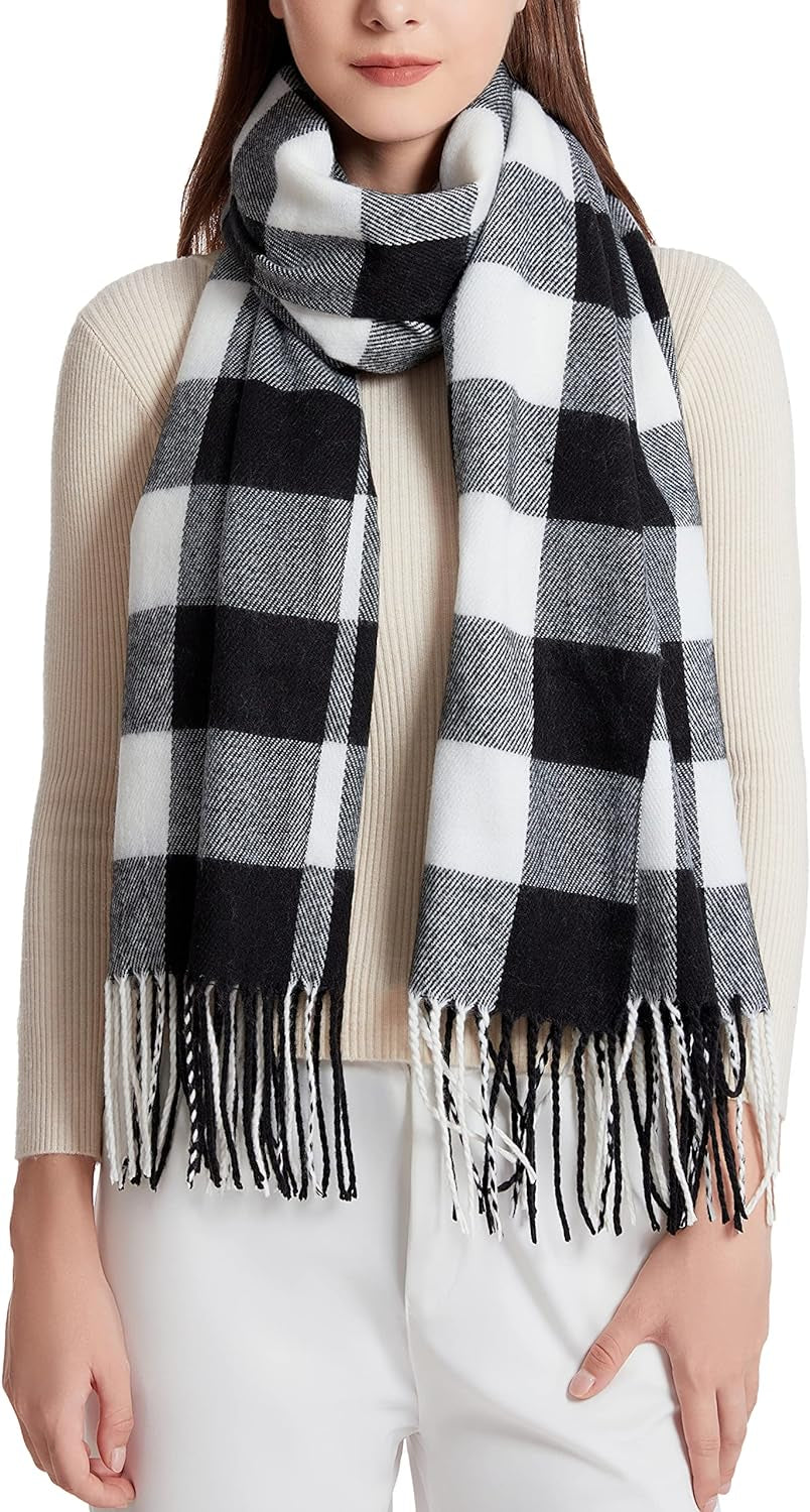 "Warm and Stylish: Wander Agio Women's Fashion Long Shawl - Stay Cozy with our Big Grid Winter Scarf"